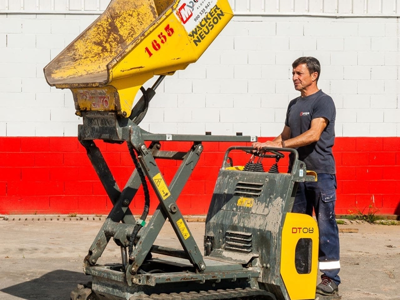 Dumpers: la solución ideal para el transporte de materiales en su obra